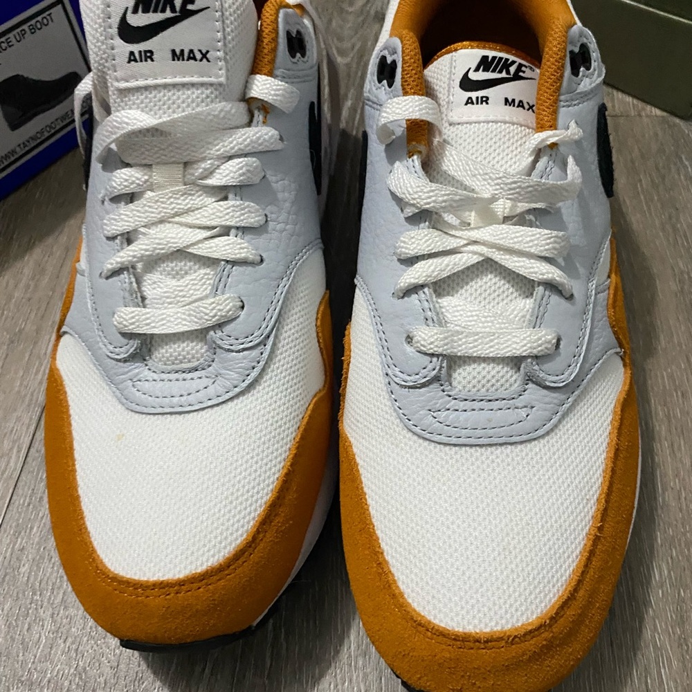 Nike Air Max Men's White and Orange Sneakers